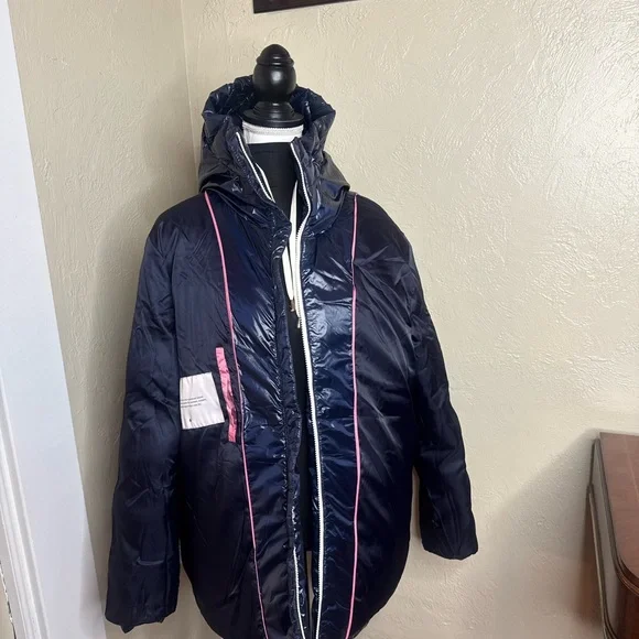 ❤️Kate Spade NWT Glossy Blue Puffer Coat.Size XL.